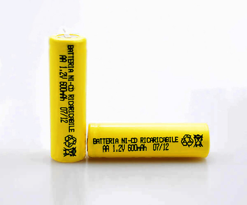 16.6g 1.2 V Ni Cd แบตเตอรี่แบบชาร์จได้ Yellow PVC AA600mAh